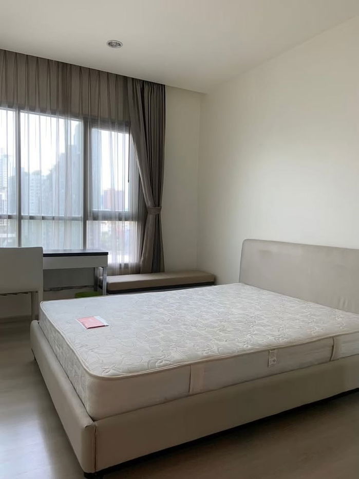 Condo for Rent at Life Ratchadapisek (B6805054)