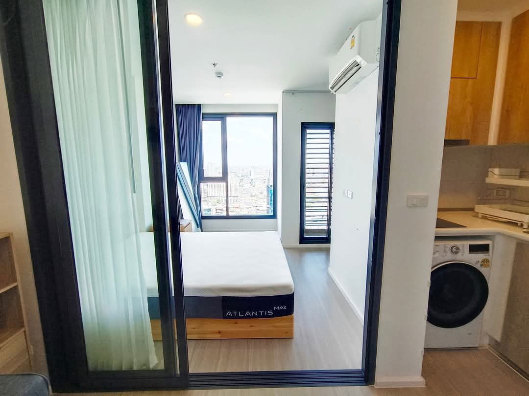 DENiM JATUJAK  for rent with all the best location all in one nice and cheap price