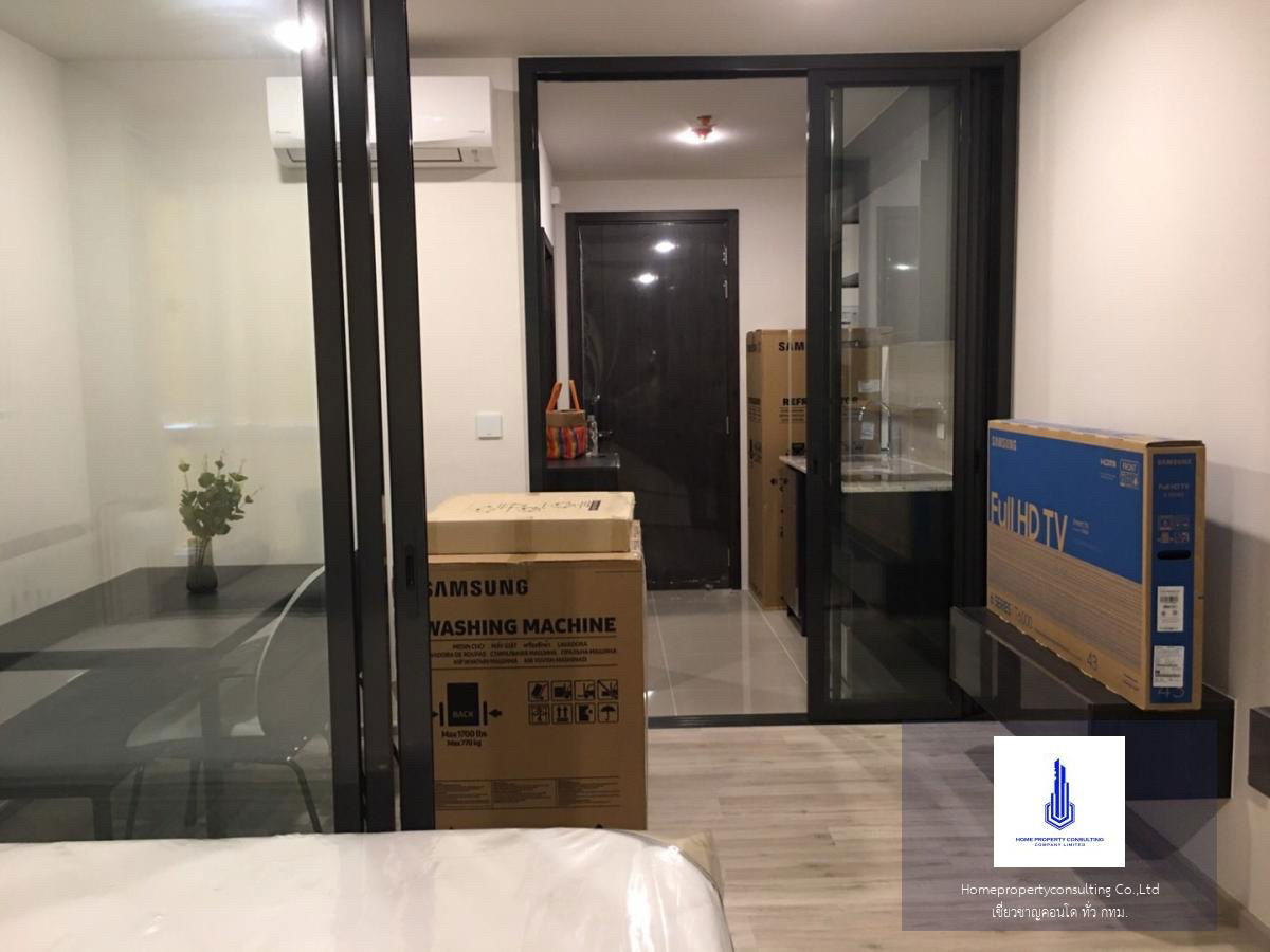 Condo for Rent : XT Huaykwang Near MRT Huai Khwang