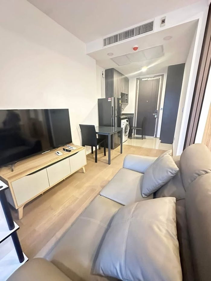 Condo for Rent at Ashton Chula - Silom (D6805040) ID Line : @condo101