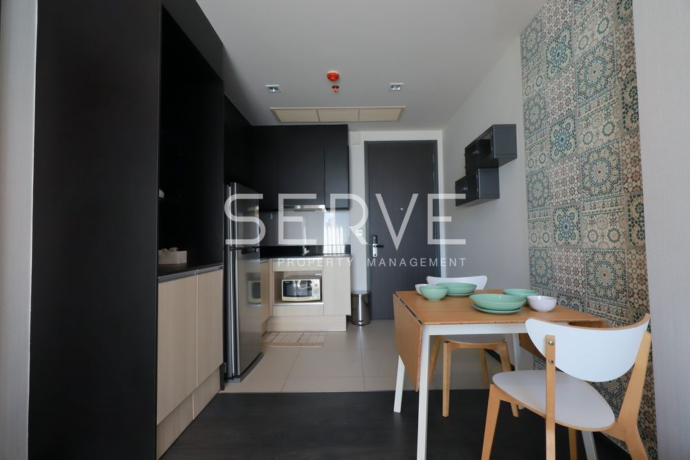 1 Bed 1 Bath Large Room Good Location BTS Asok 250 m. & MRT Sukhumvit 200 m. / For Rent-Edge Sukhumvit 23