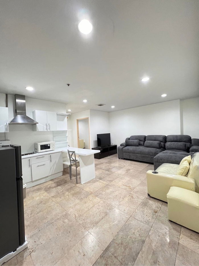 Wittayu                        Complex