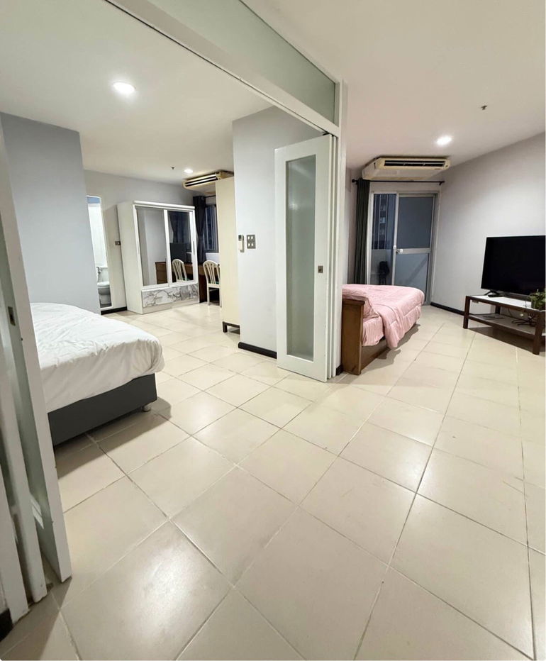 Wittayu                           Complex