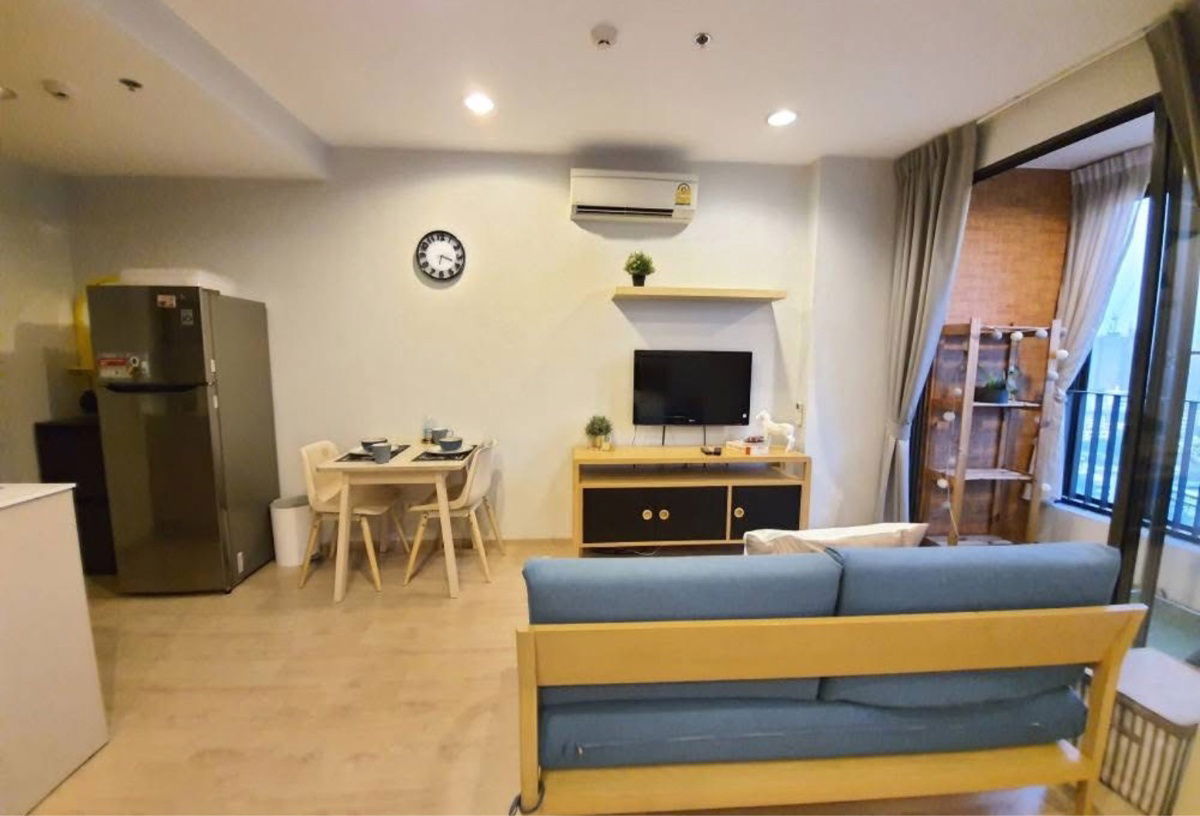 IDEO Q                     Ratchathewi