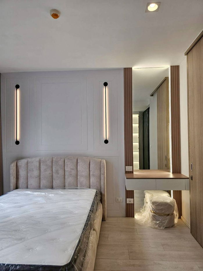 --- Condo Noble Ploenchit for Rent ---