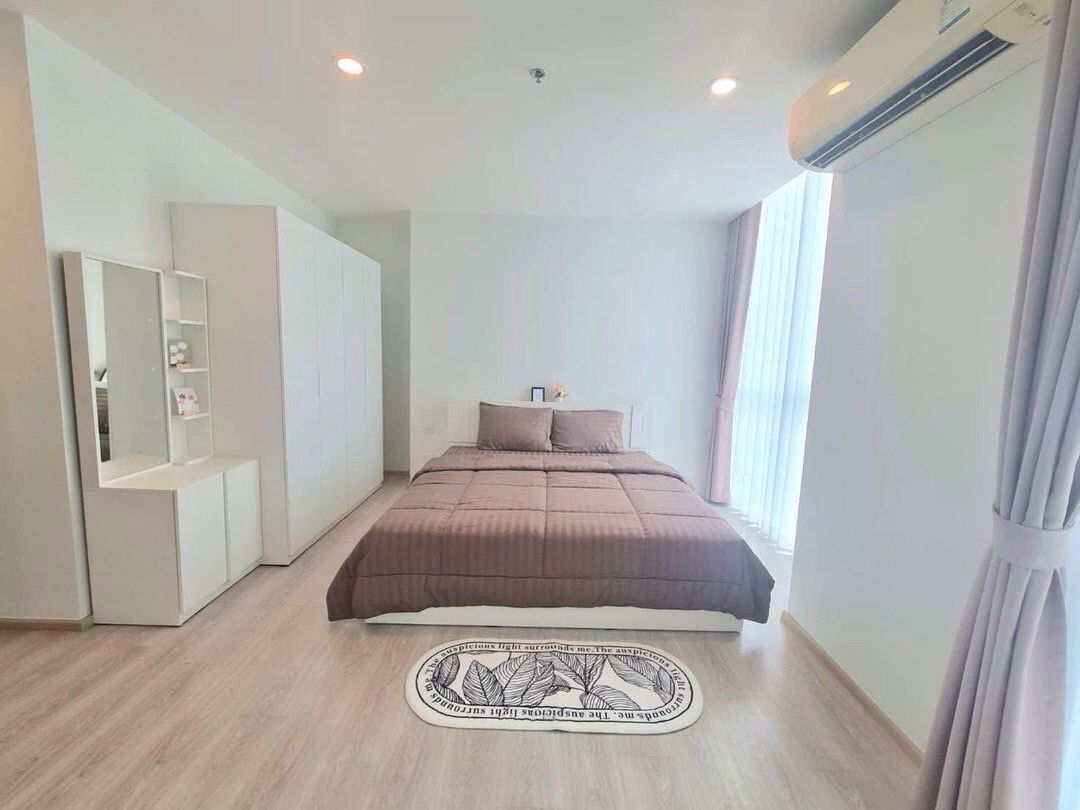 MN2693 Noble Revolve Ratchada 2 Full Furnitured and electrical