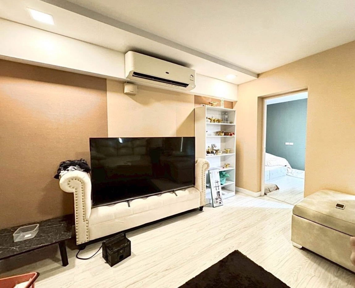 Superior 2                     Condominium