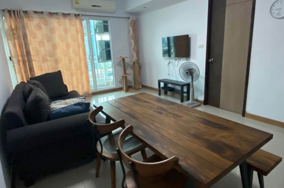 Supalai River                     Resort