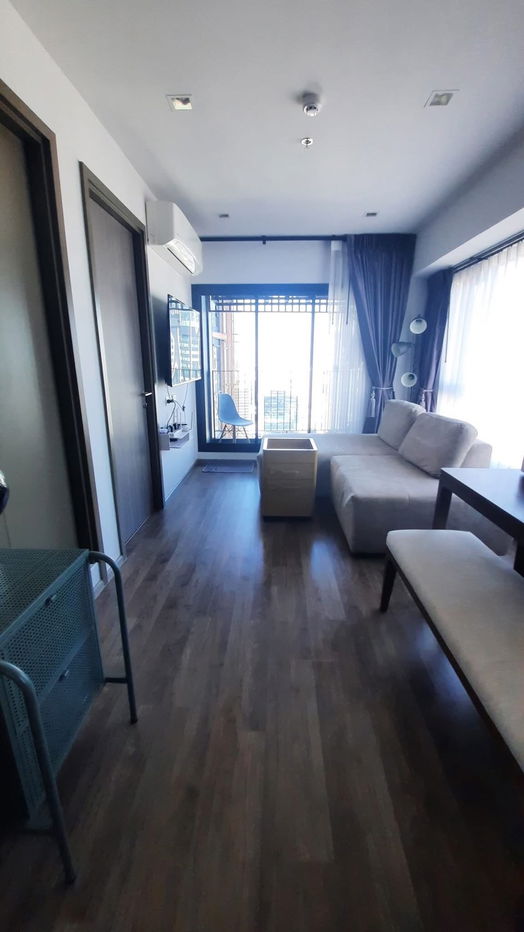 Life Ladprao                       Valley