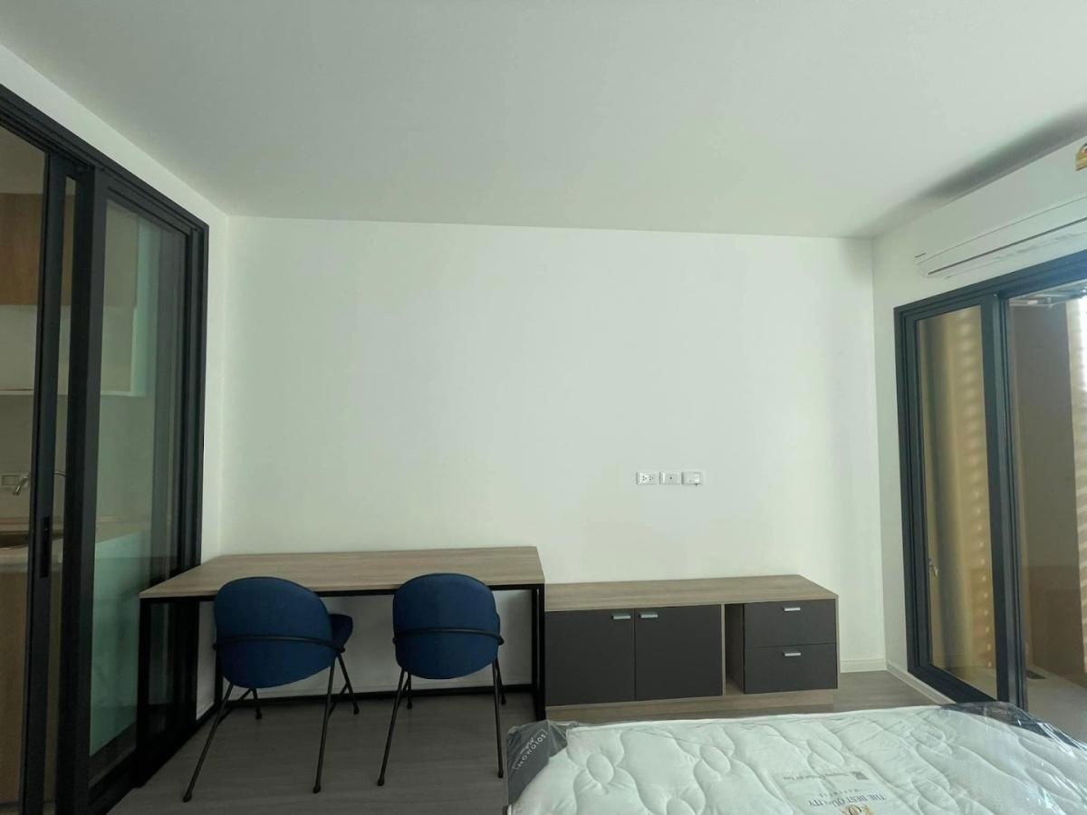 Denim Jatujak，距离 Mo Chit 轻轨站 1.2 公里