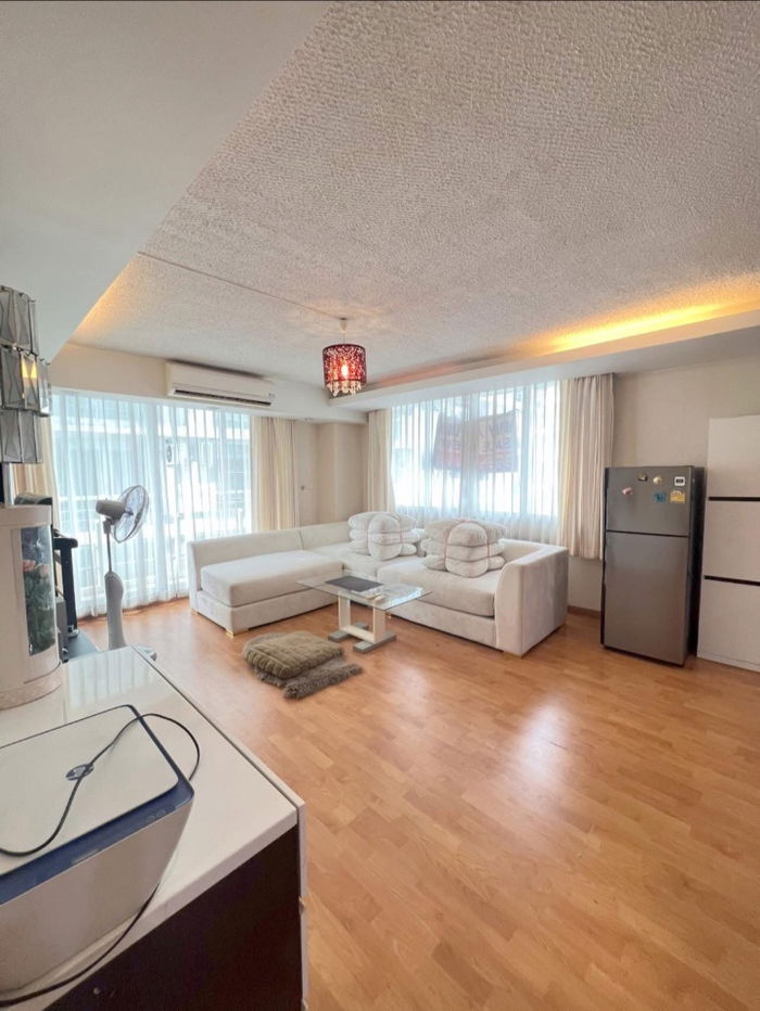 The Waterford Sukhumvit              50