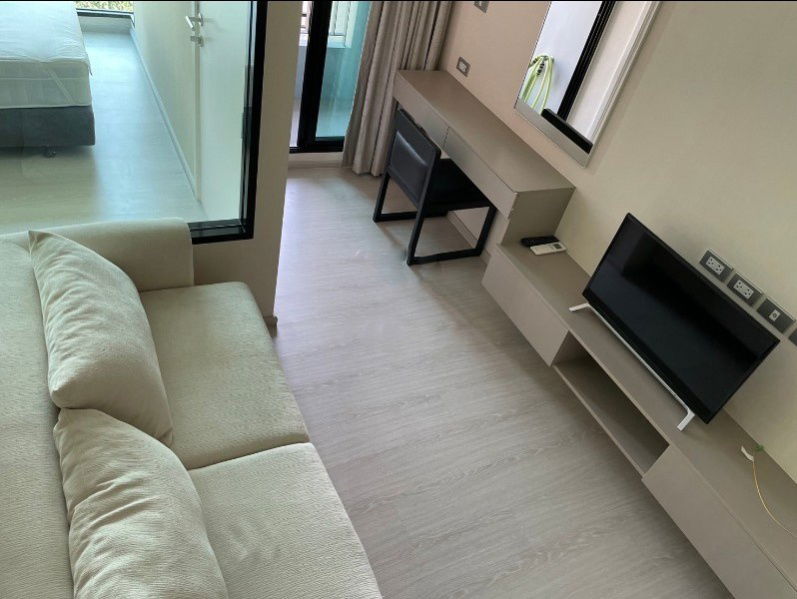 Condo for Rent: Vtara Sukhumvit 36 – Near BTS Thong Lo | Available Now, Schedule a Viewing, Quick Reply via LINE