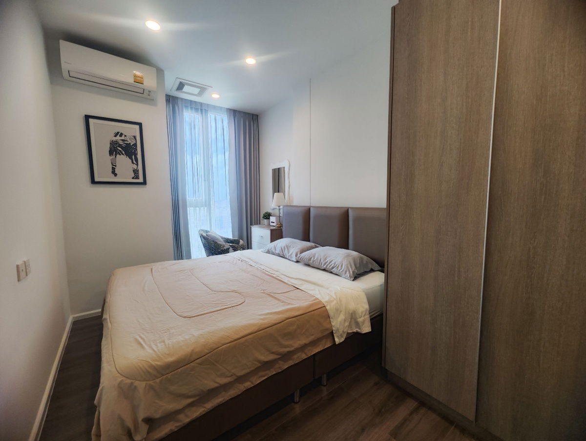 For Rent: Whizdom Essence Sukhumvit 101 (Rt-01)