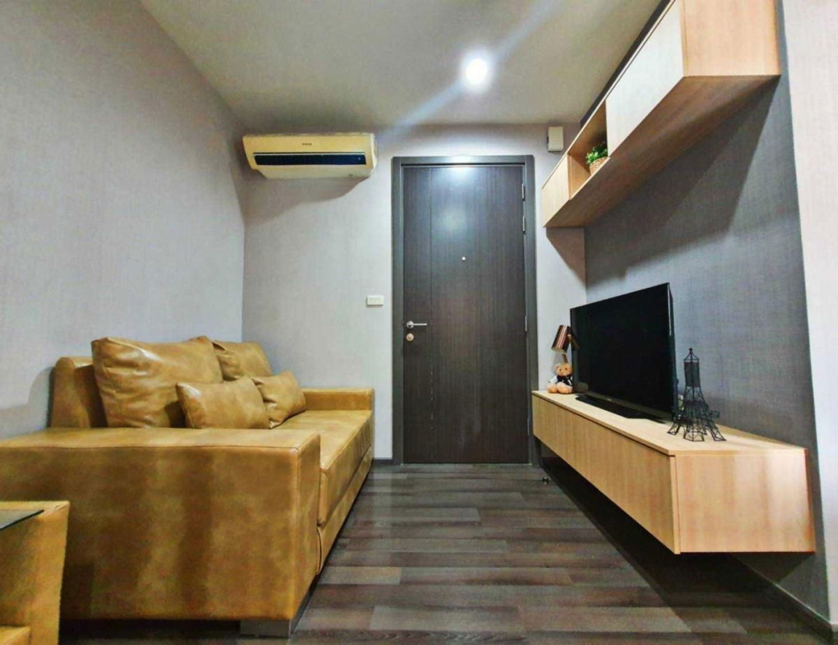 Condo for Rent: THE BASE Sukhumvit 77 Approx. 700 meters to BTS On Nut
