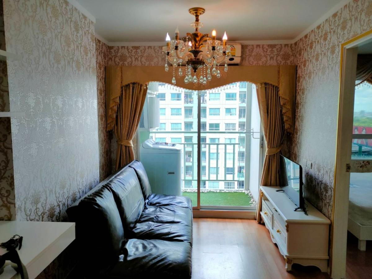 Condo for Rent: Lumpini Park Rama 9 - Ratchada, Only 900 meters from MRT Rama 9