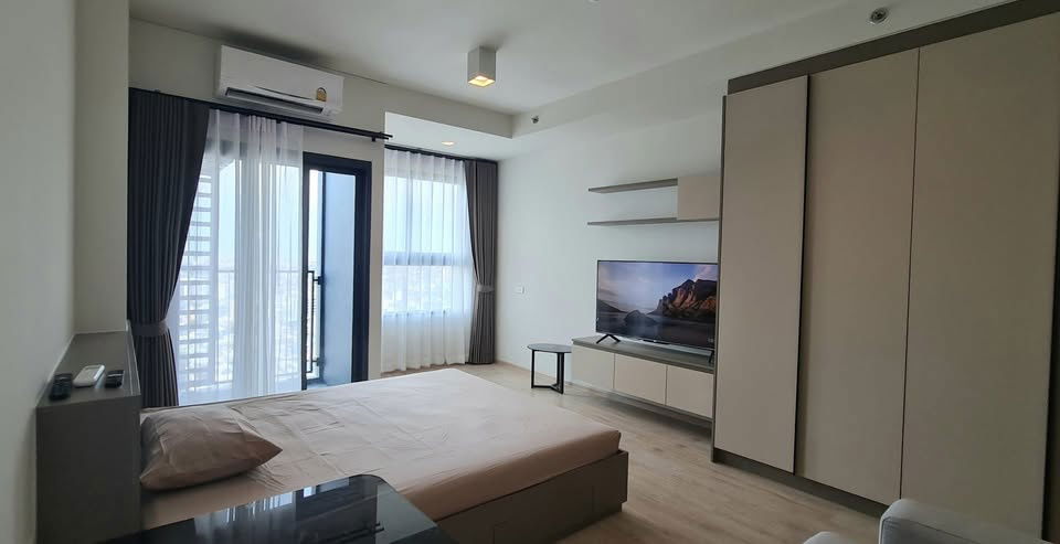 Condo for Rent at IDEO Sathorn - Wongwian Yai (A6806004)