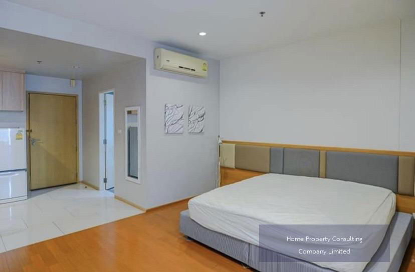 Condo for Rent: Villa Rachatewi (Only 200 m. from BTS Ratchathewi)