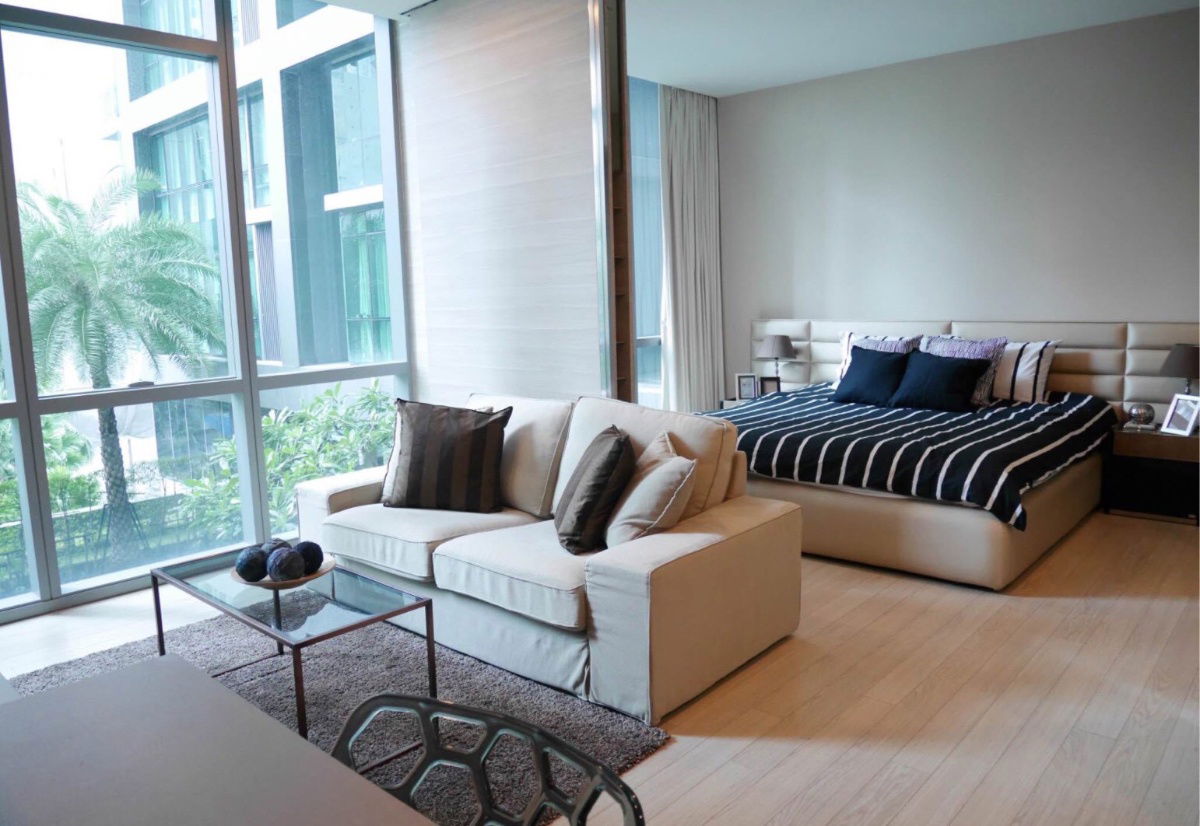 The Room Sukhumvit 21