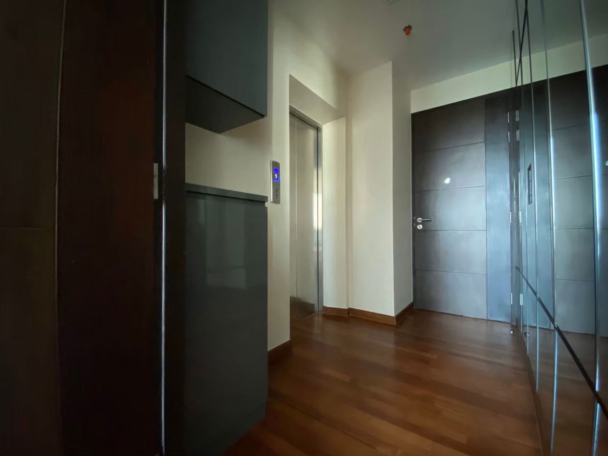 Condo For Rent Wish Signature Midtown Siam (D6806012) ID Line : @condo101