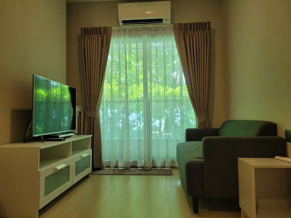 Condo for Rent at Lumpini Suite Phetchaburi - Makkasan (B6806010)