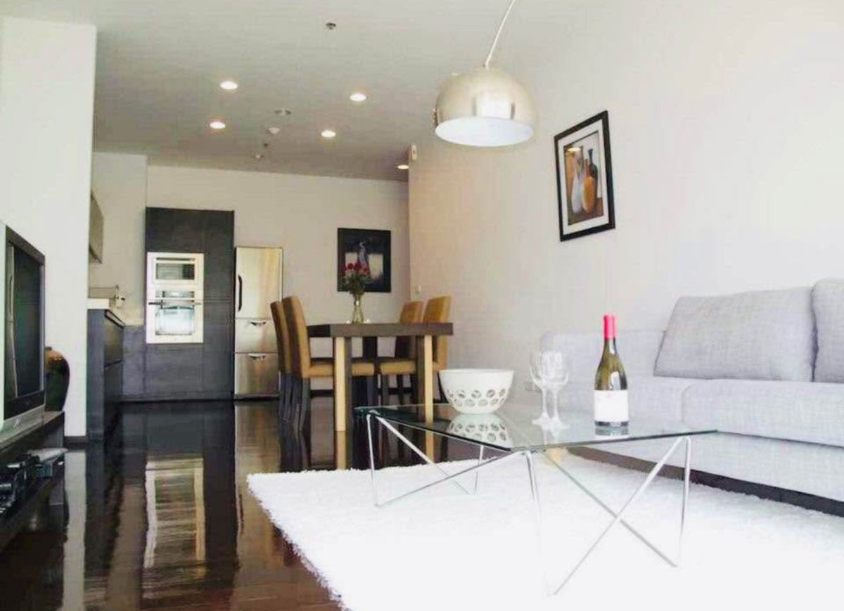 Noble Ora              Thonglor