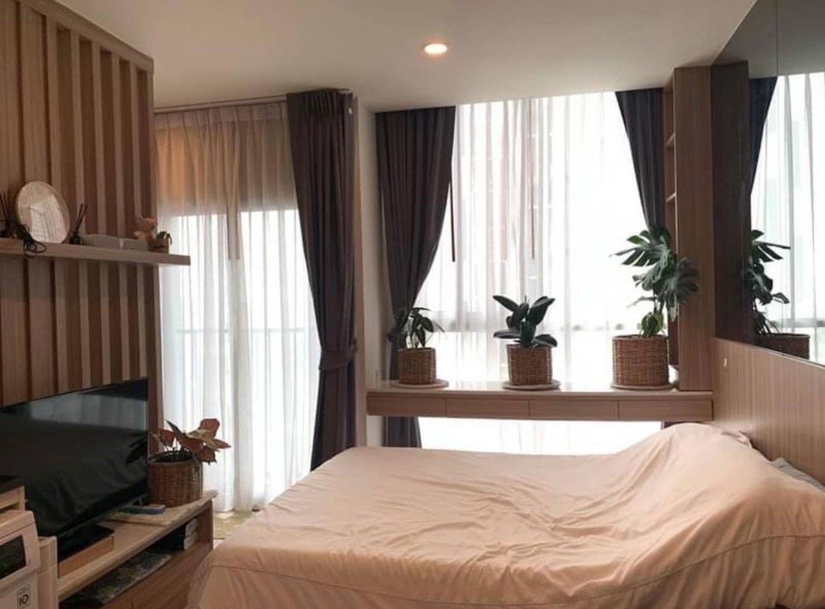 For Rent  🏢✨  Noble revolve ratchada1 Near MRT Thailand cultural center add Line @255ghzjq. Add @ too. ꔛ