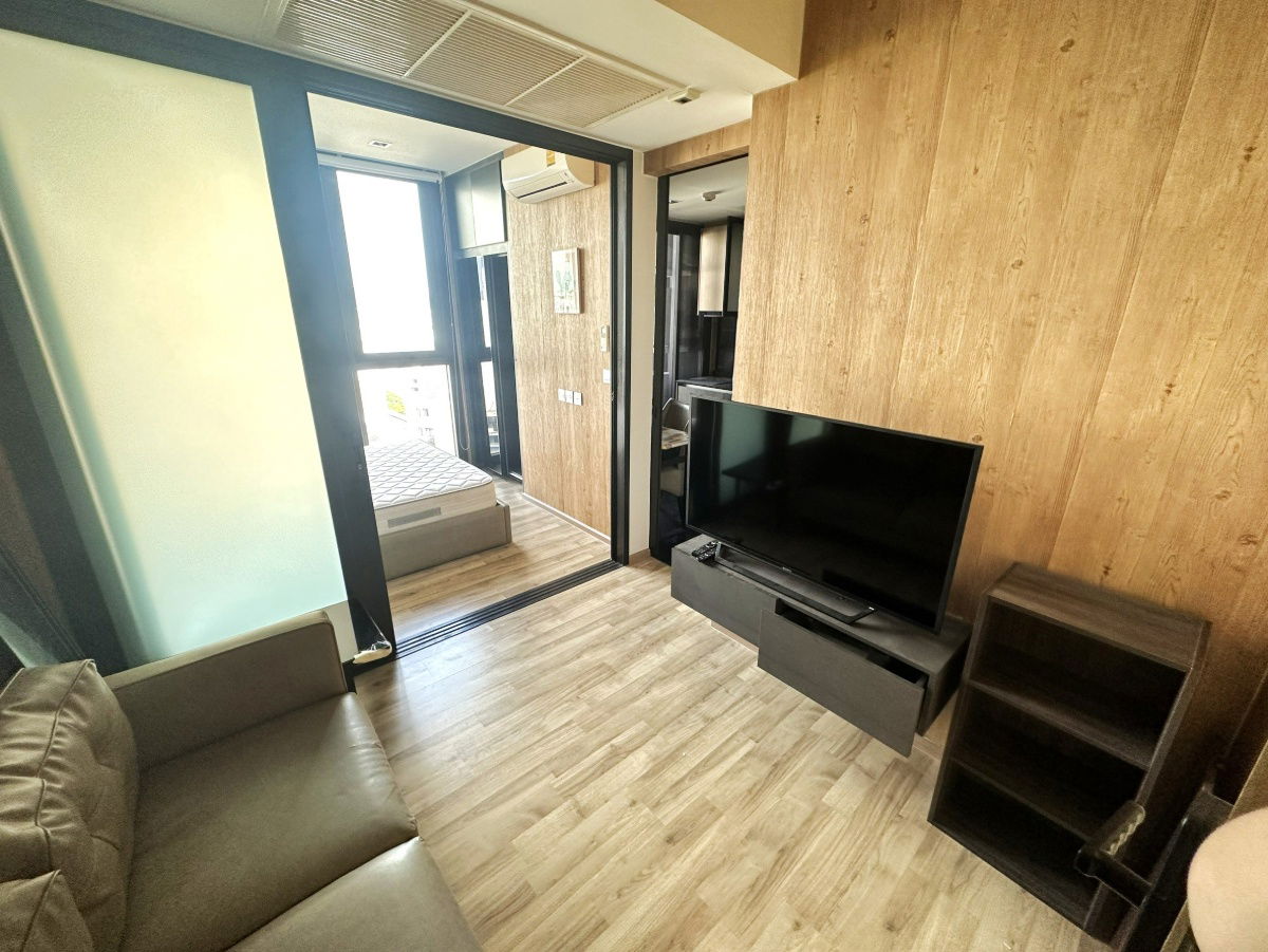 🔸LineID: @Habitant (with@ Ahead)🔸 The Line Jatuchak Mochit  Available!! , Nice Deal 🔥