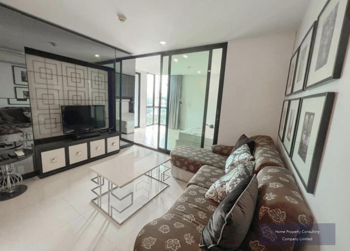 For Rent SOCIO Ruamrudee Line ID: @condobkk (with @) Code H24942