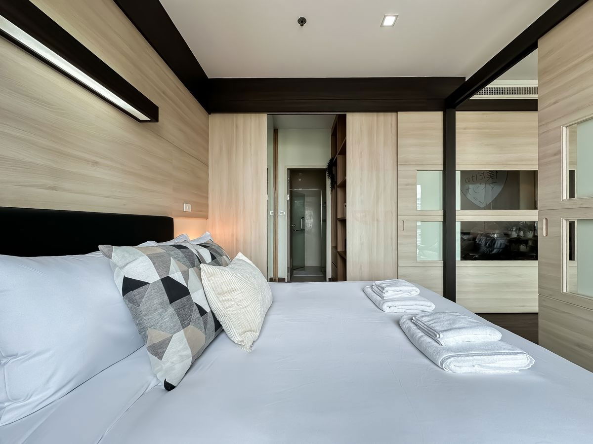 [ RENT ]⚡🌈N50603 Noble Reflex ⚡🌈 LINE: @theagentpro (please include the @)