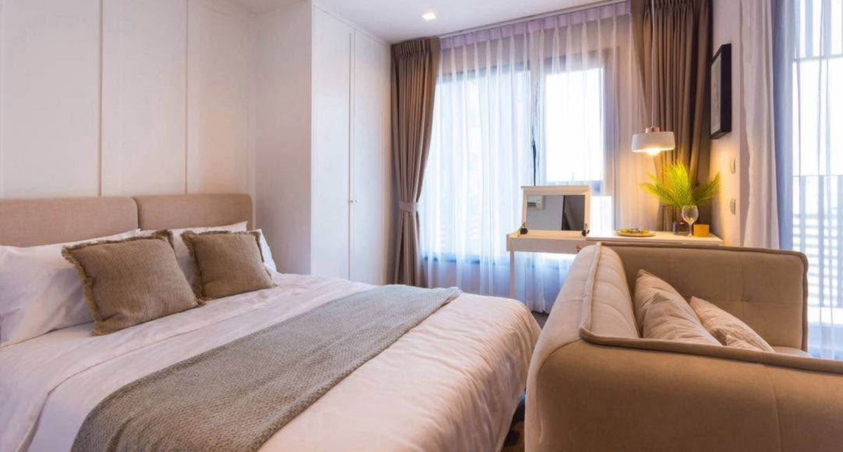 Life Ladprao                     Valley