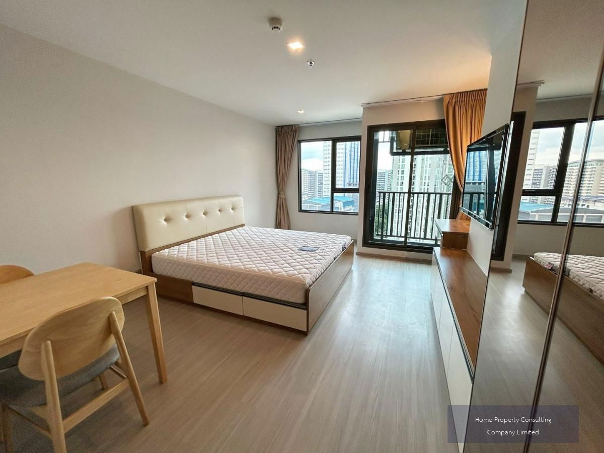 Condo for Rent: Life Ladprao, near BTS Ha Yaek Lat Phrao (650 m./10 mins walk), Fully Furnished and Ready to Move In