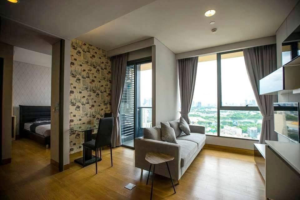 ငှားရန်ရှိသော The Lumpini 24 38 SQM 1 Bedroom Furnished, BTS Phrom Phong အနီး၊