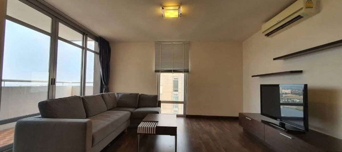 Lakeview Condominium             Geneva