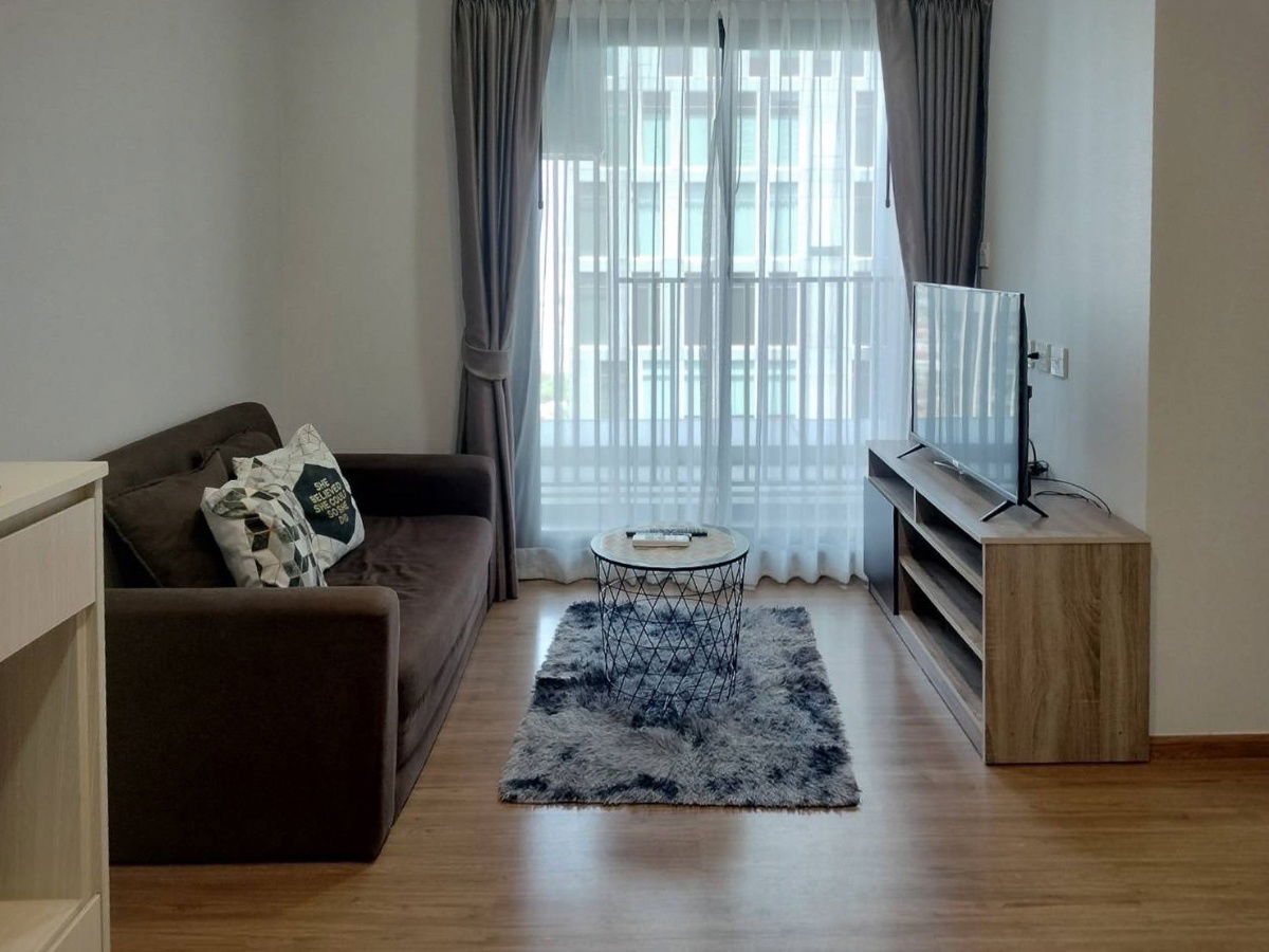 P972 Condo for rent Metris Rama9-Ramkhamhaeng, pets allowed, beautiful room, ready to move in.