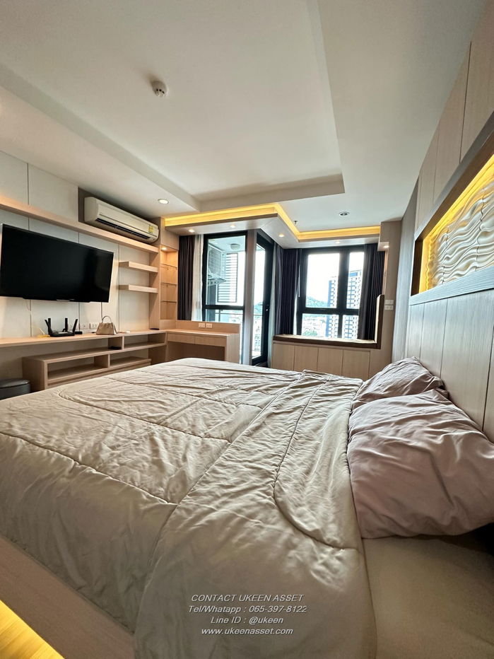 UK01-053 For rent Ladda Plus Sriracha Condo Ladda Plus Condo (Sriracha) 9,500 baht/month. Studio room 35 sq m. 15th floor, Sriracha city view.