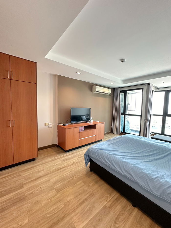 UK01-050 Condo for rent Ladda Plus Condo (Sriracha), 9,000 baht/month. Studio room, size 32 sq m., 15th floor, sea view, floating island view