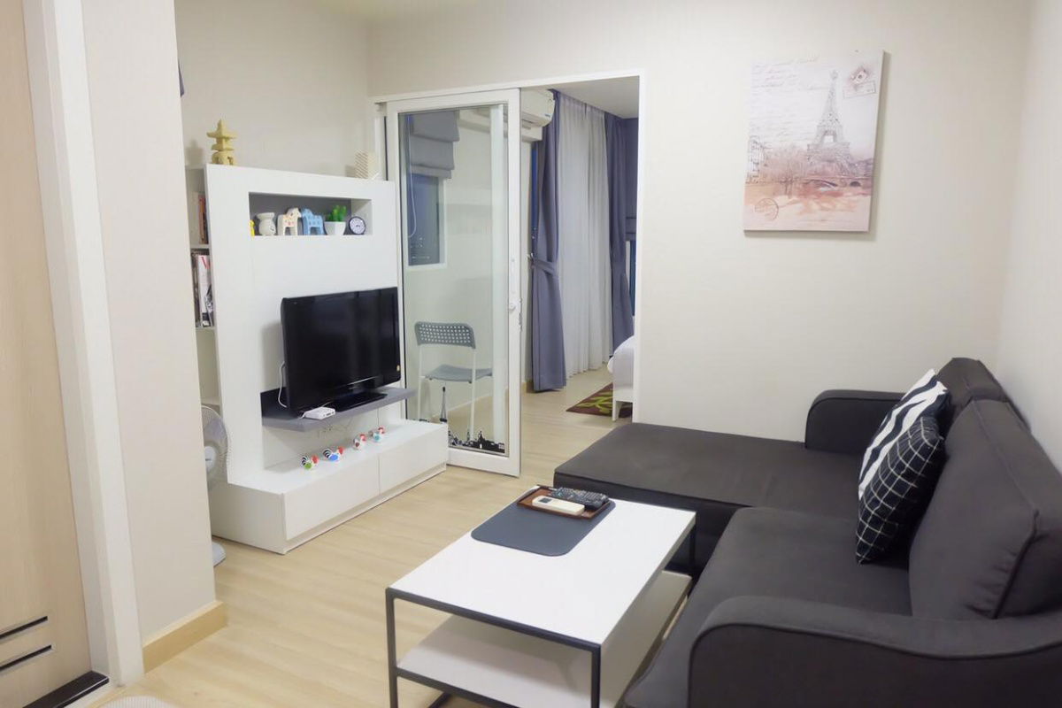 for rent 1-2 bedroom m society condo Mueang thong thani