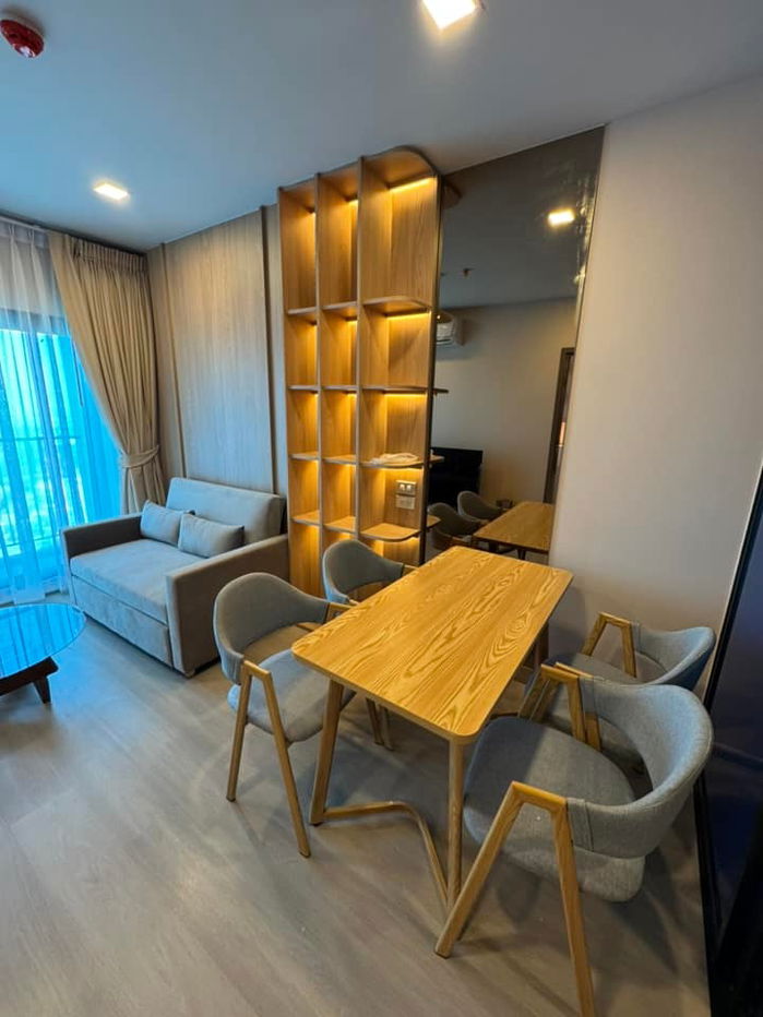 For rent :  (Life Phahonyothin - Ladprao) LINE: @condo24 (with @)