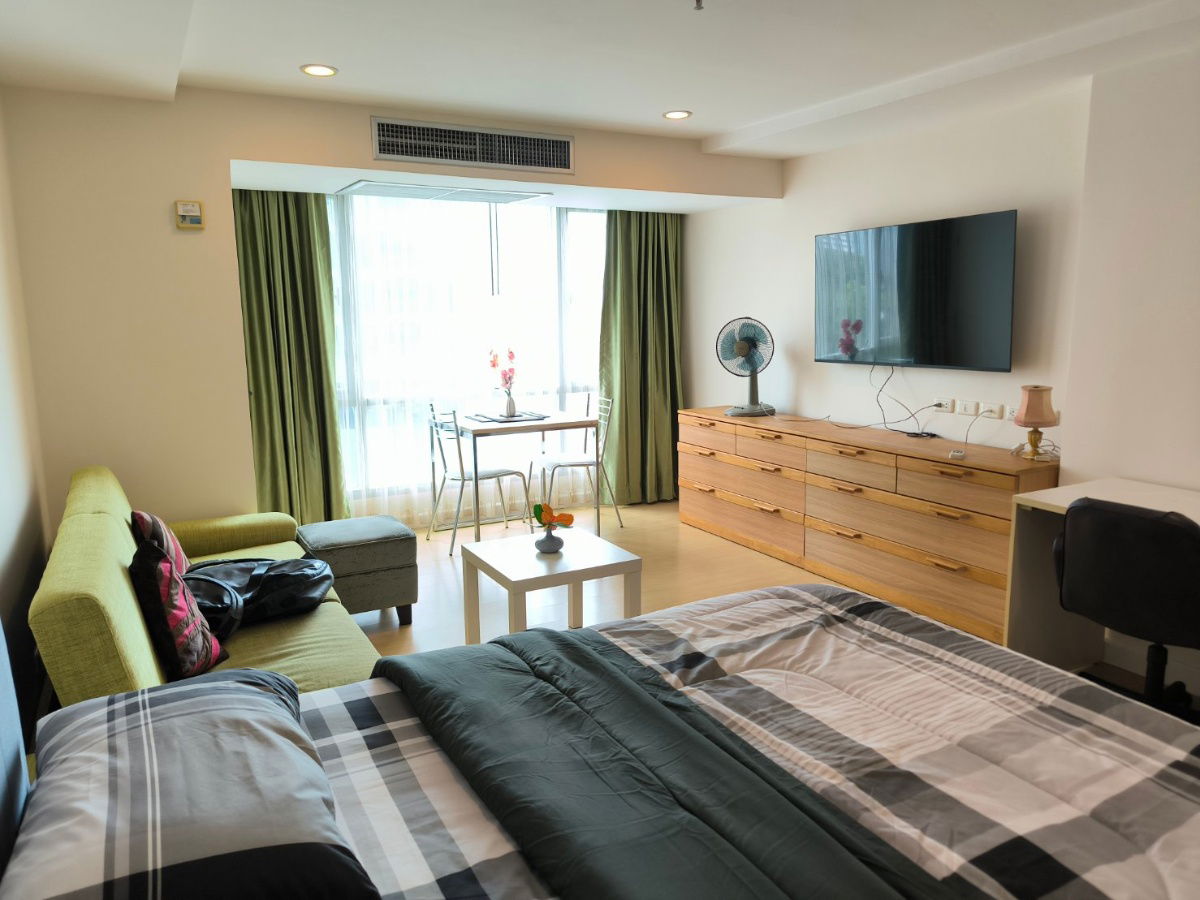 เดอะ เทรนดี้ คอนโดมิเนียม สตูดิโอ 1 ห้องน้ำ