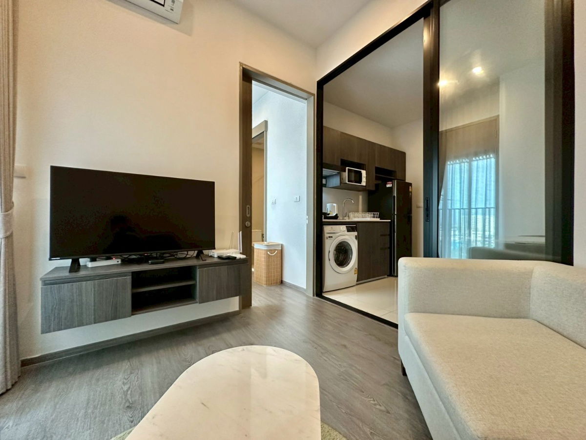 UK01-231 For rent Hampton Sriracha, the newest condo in the city center, ready to move in, 1 bedroom, 30 sq m. Flr.8-18 | 20,000 baht/month.*Free WiFi