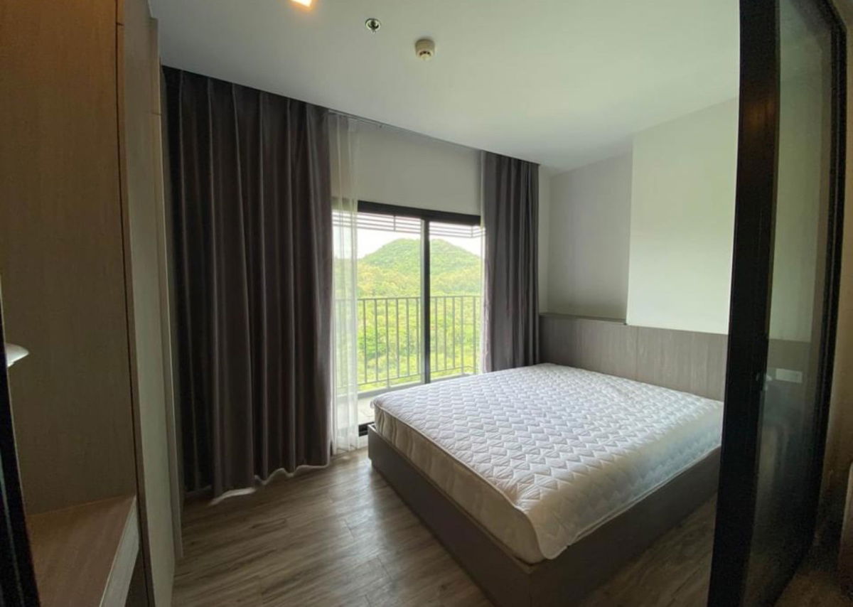 UK01-074 Condo for rent, KnightsBridge Sriracha, 12th floor, size 30 sq m, beautiful room, mountain view