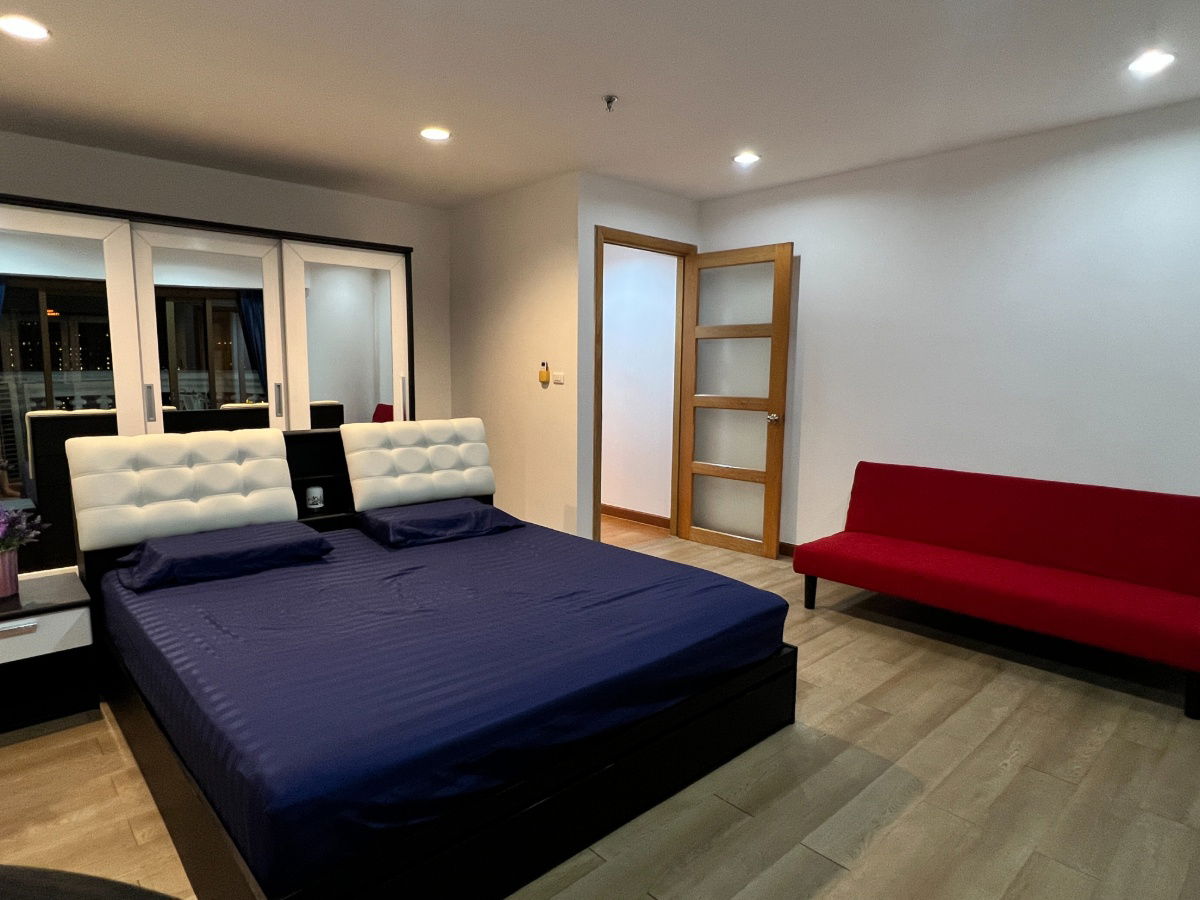 P-144678 🏢Condo ငှားရန်ရှိသော State Tower ပရိဘောဂအပြည့်အစုံ (Confirm again when visit).