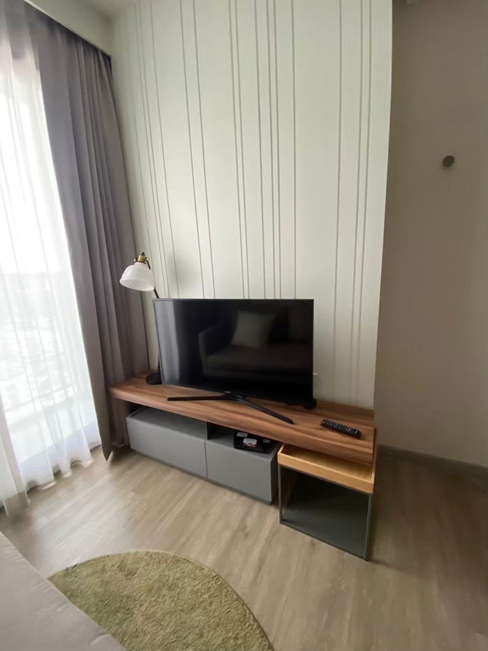 UK01-093 For rent KEEN Centre Sriracha, luxury condo in the heart of Sriracha, 19th floor with city view