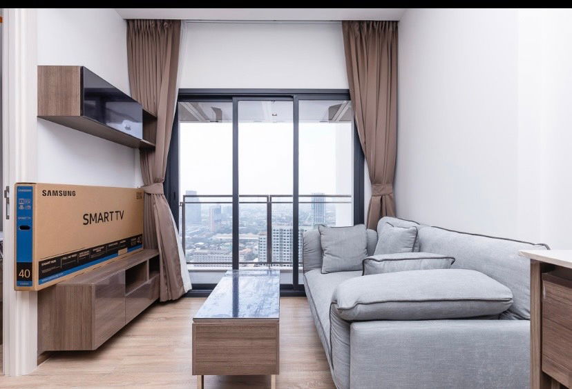 P1013 Condo for rent, The Line Phahon-Pradipat, very beautiful, fully furnished + electrical appliances, ready to move in, super special price.