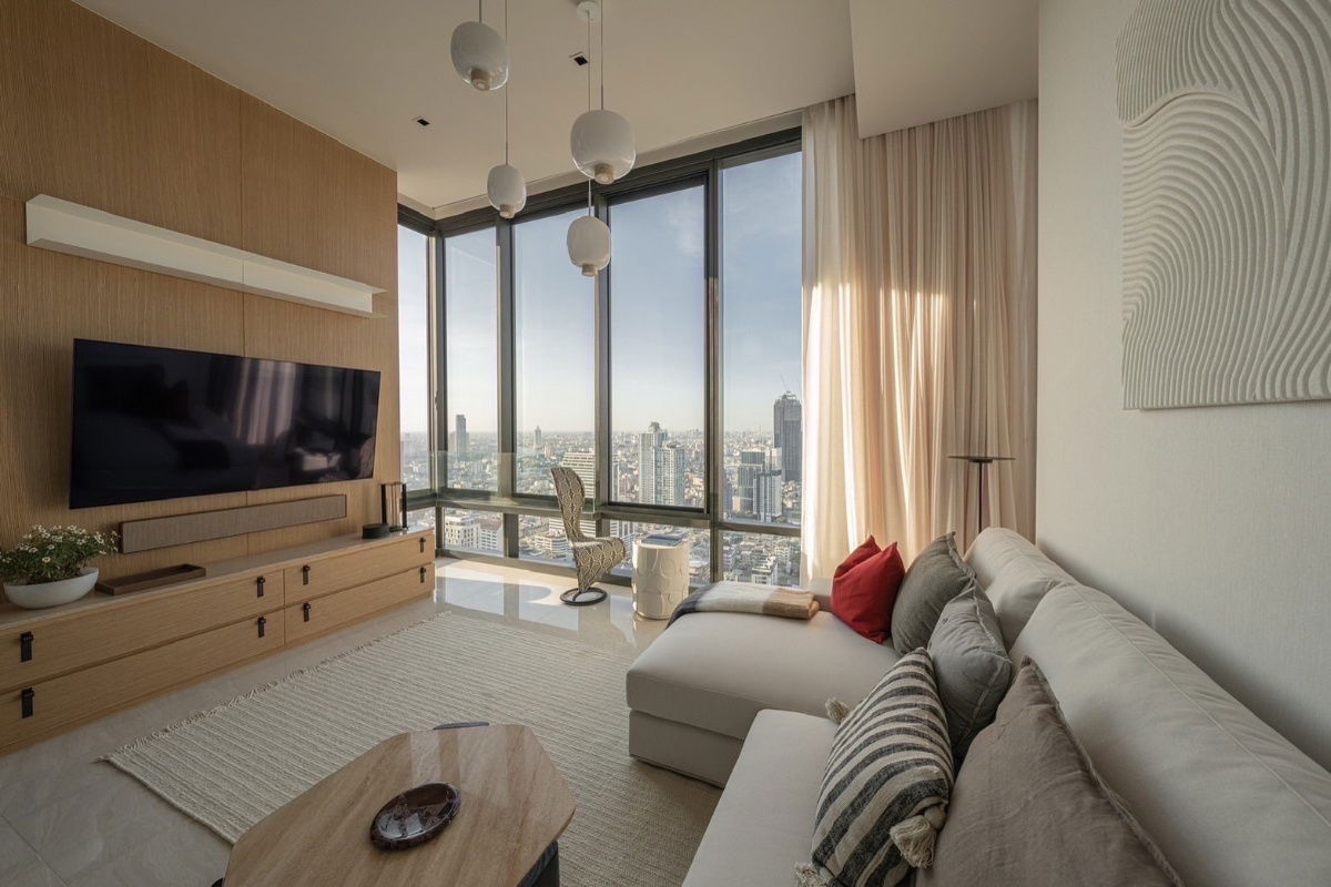 ให้เช่า ASHTON SILOM 2นอน2น้ำ 85,000.-