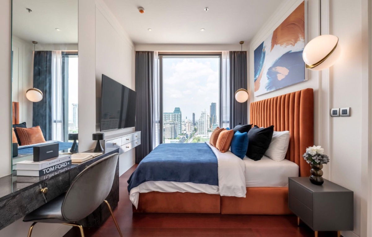 KHUN by YOO inspired by Starck