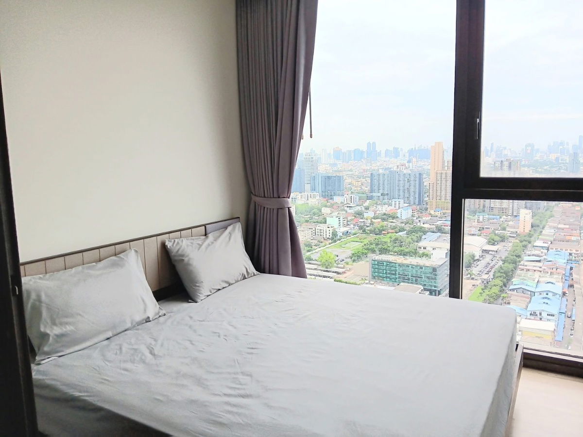 🔺The Line Jatujak-Mochit🔺   MY-R0833 ✨