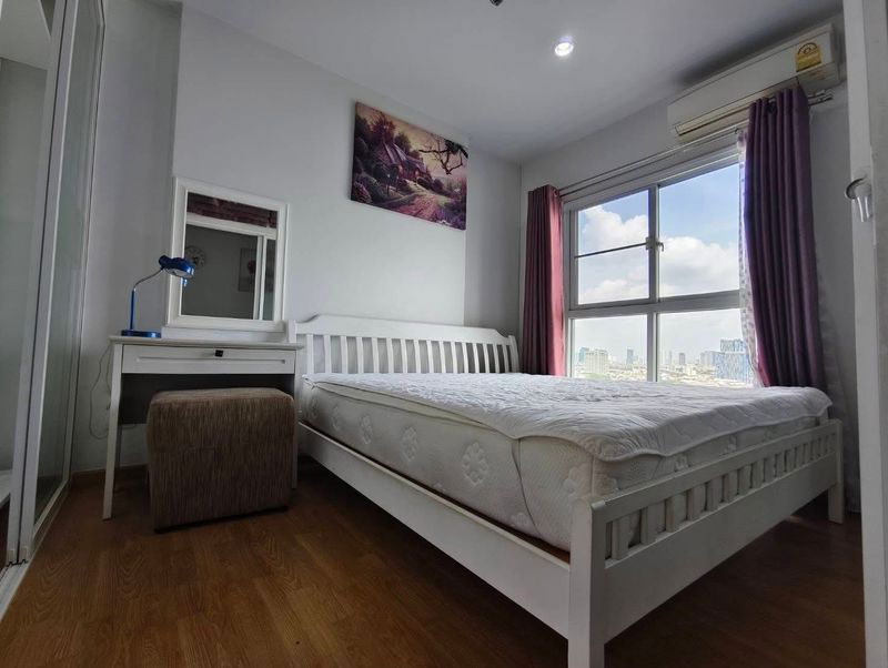出租 The Parkland Ratchada-Wongsawang 家具齐全（靠近 MRT Wongsawang）
