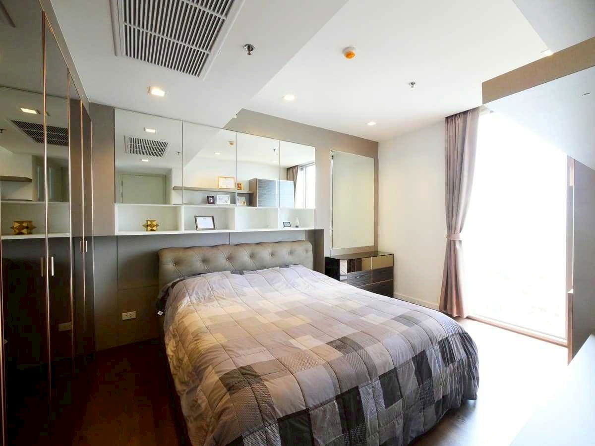 ST051 For Rent! Nara 9  Condominium