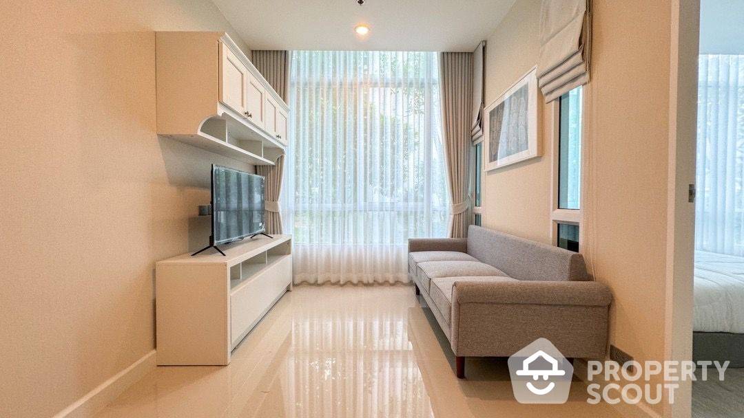 1-BR Condo at The Sky Sukhumvit near BTS Udom Suk (ID 1502104)